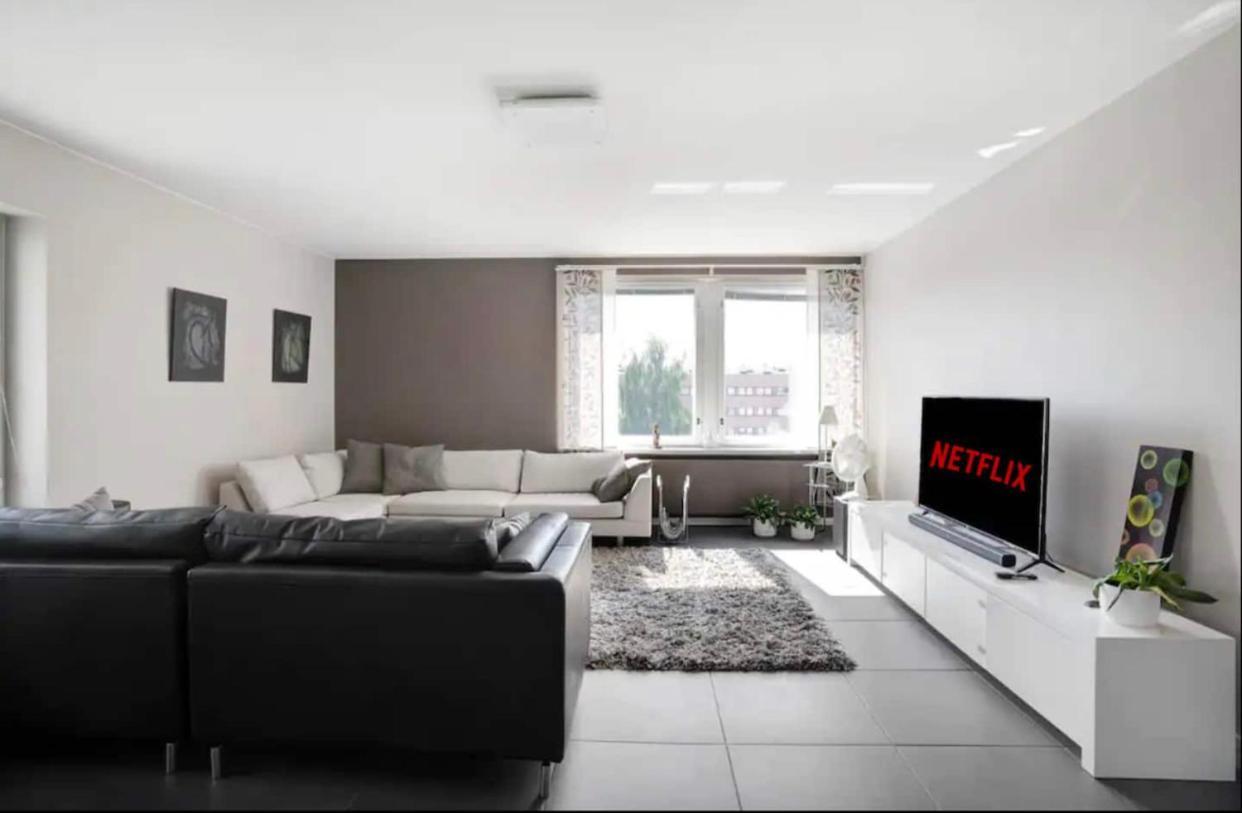 Majestic Penthouse With Sauna & High-Speed Wi-Fi And Parking ロヴァニエミ エクステリア 写真